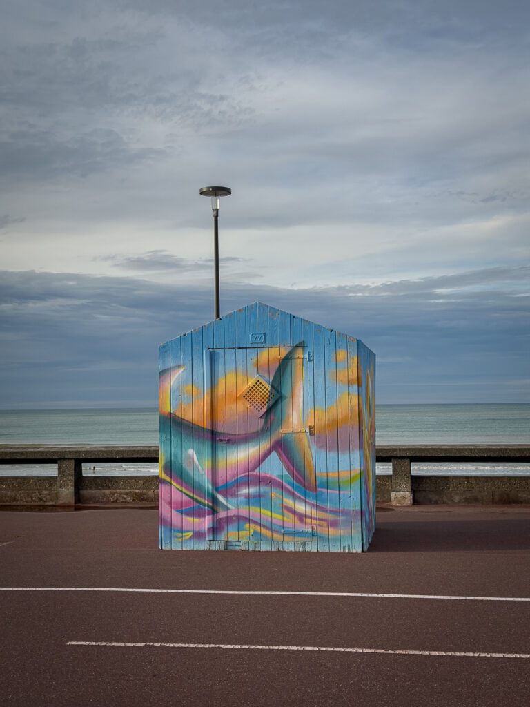 The Painted Hut, Dieppe Esplanade